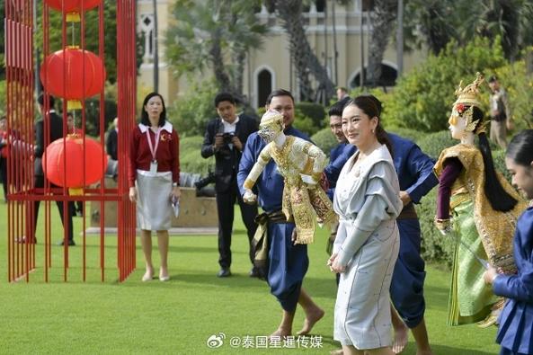 包括英超和