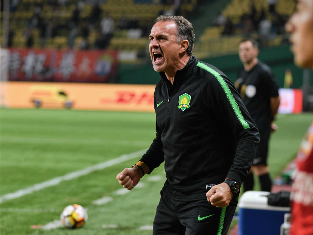 足球俱乐部 足球俱乐部